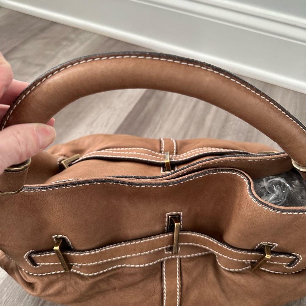 Burberry Tan Leather Tote Bag - Picture 5 of 12